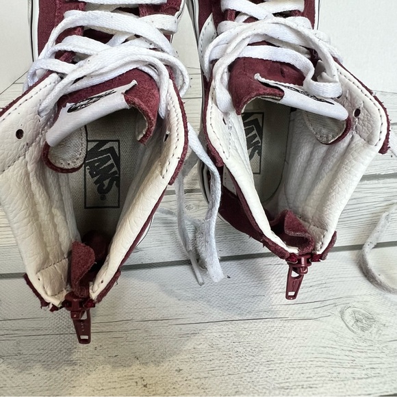 Vans SK8 HI kids shoes Size 12 - Picture 2 of 5